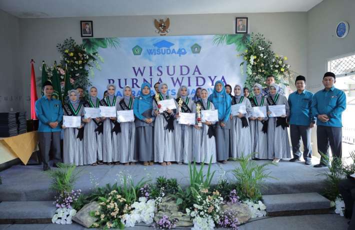 PURNA WIDYA 40 MTS AHMAD YANI JABUNG